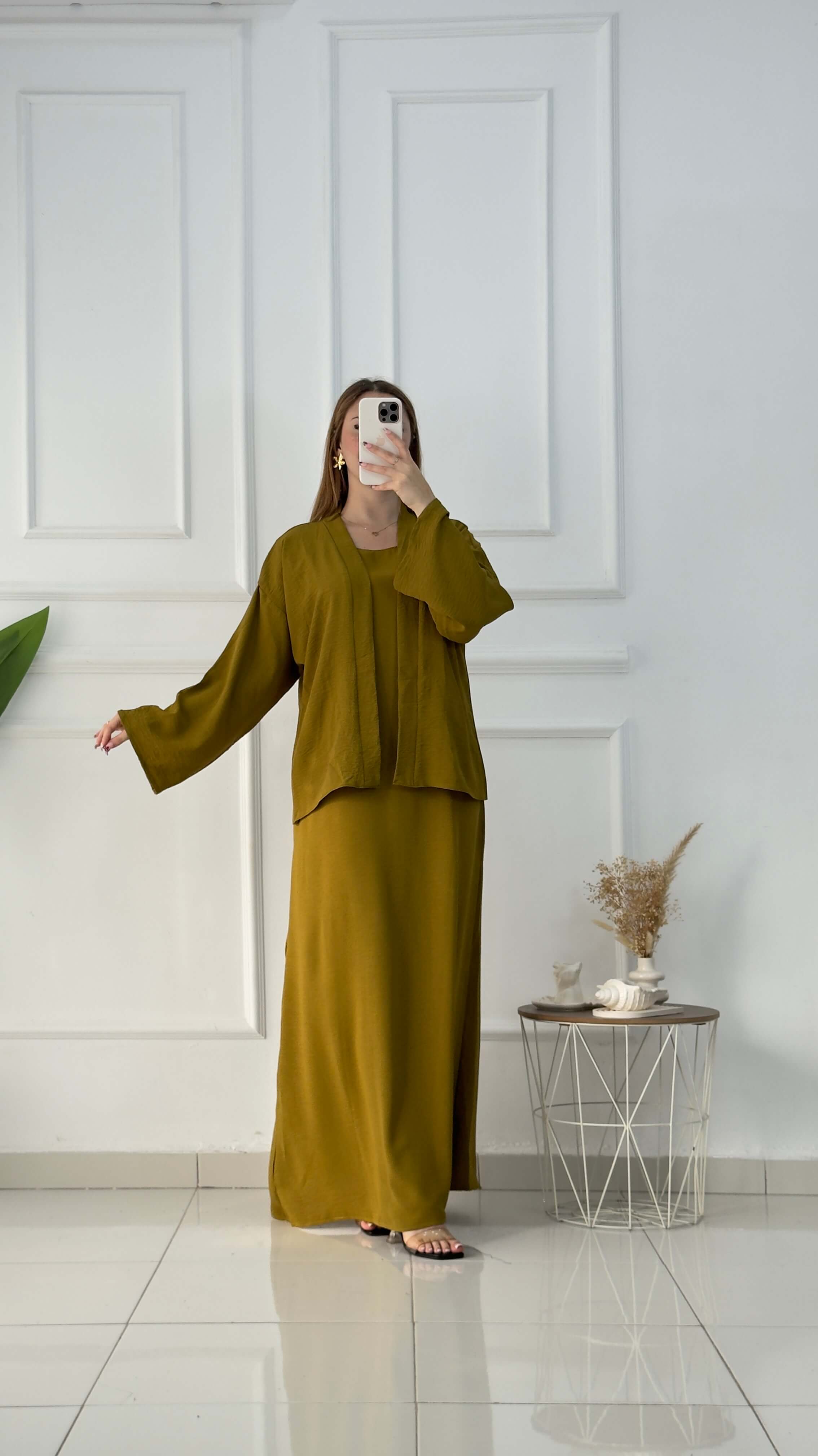 Ensemble Gilet Avec Robe Droite