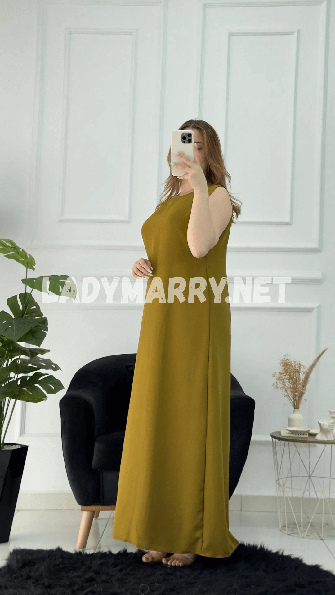 Robe droite en crepe froissé